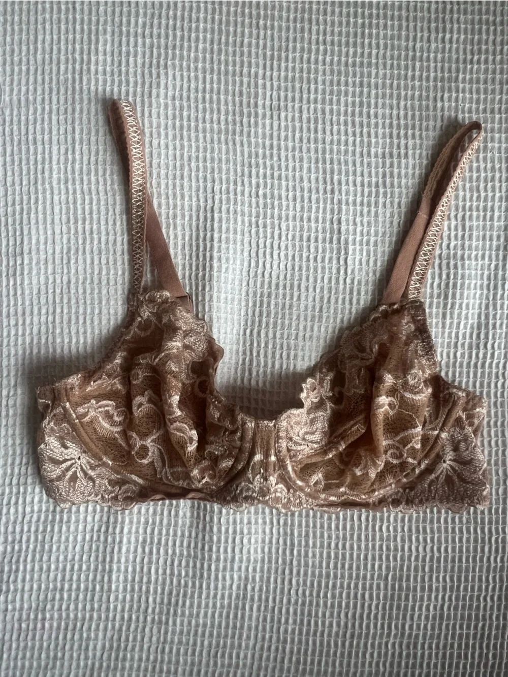 Wacoal 36C Light Brown Lace Underwire Bra Garter Straps Boudoir Lingerie Pin Up